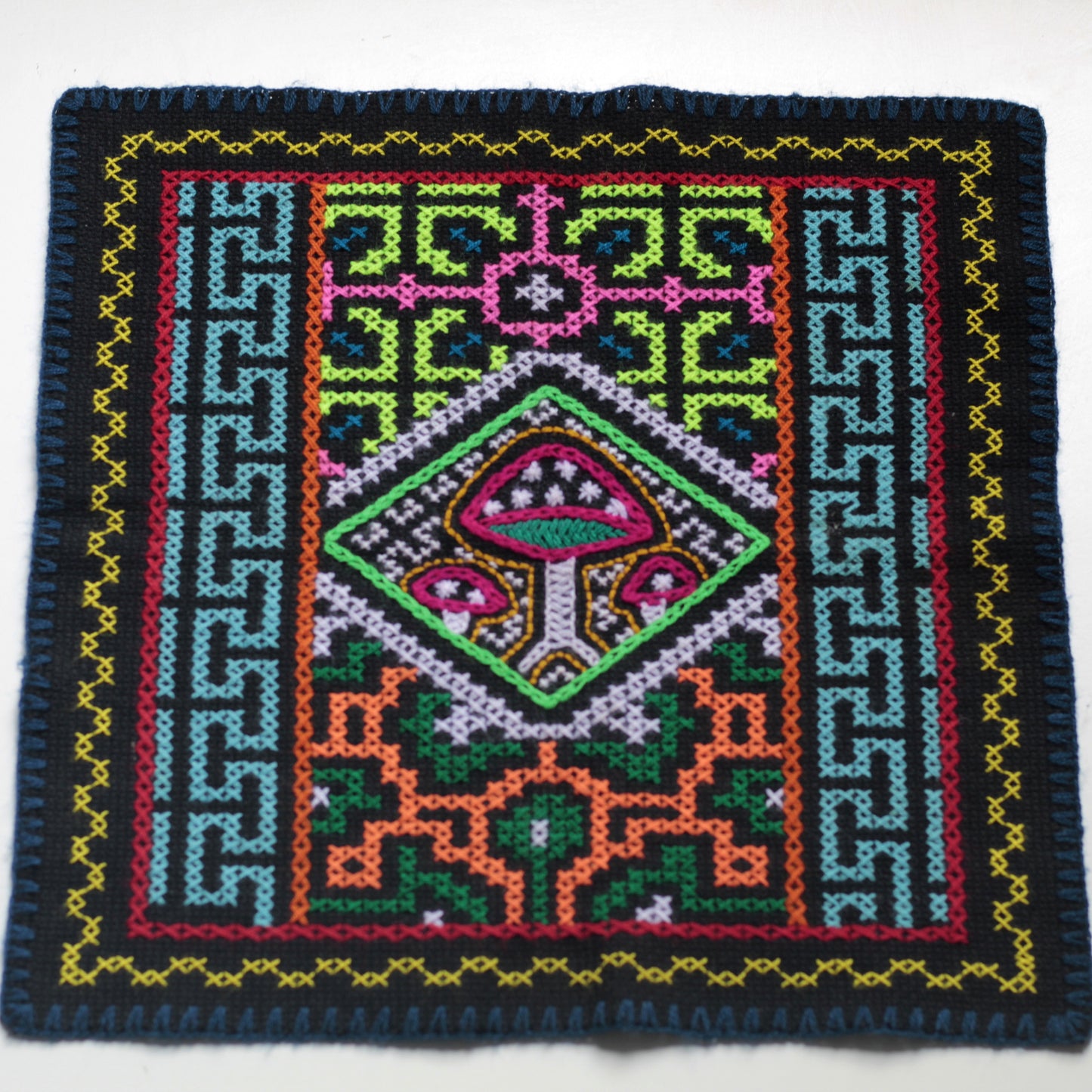 Medizin Pilz - Shipibo Altartuch , 33x34cm- Schamanisches Tuch - Silvia Ricopa - Sacred Weavings