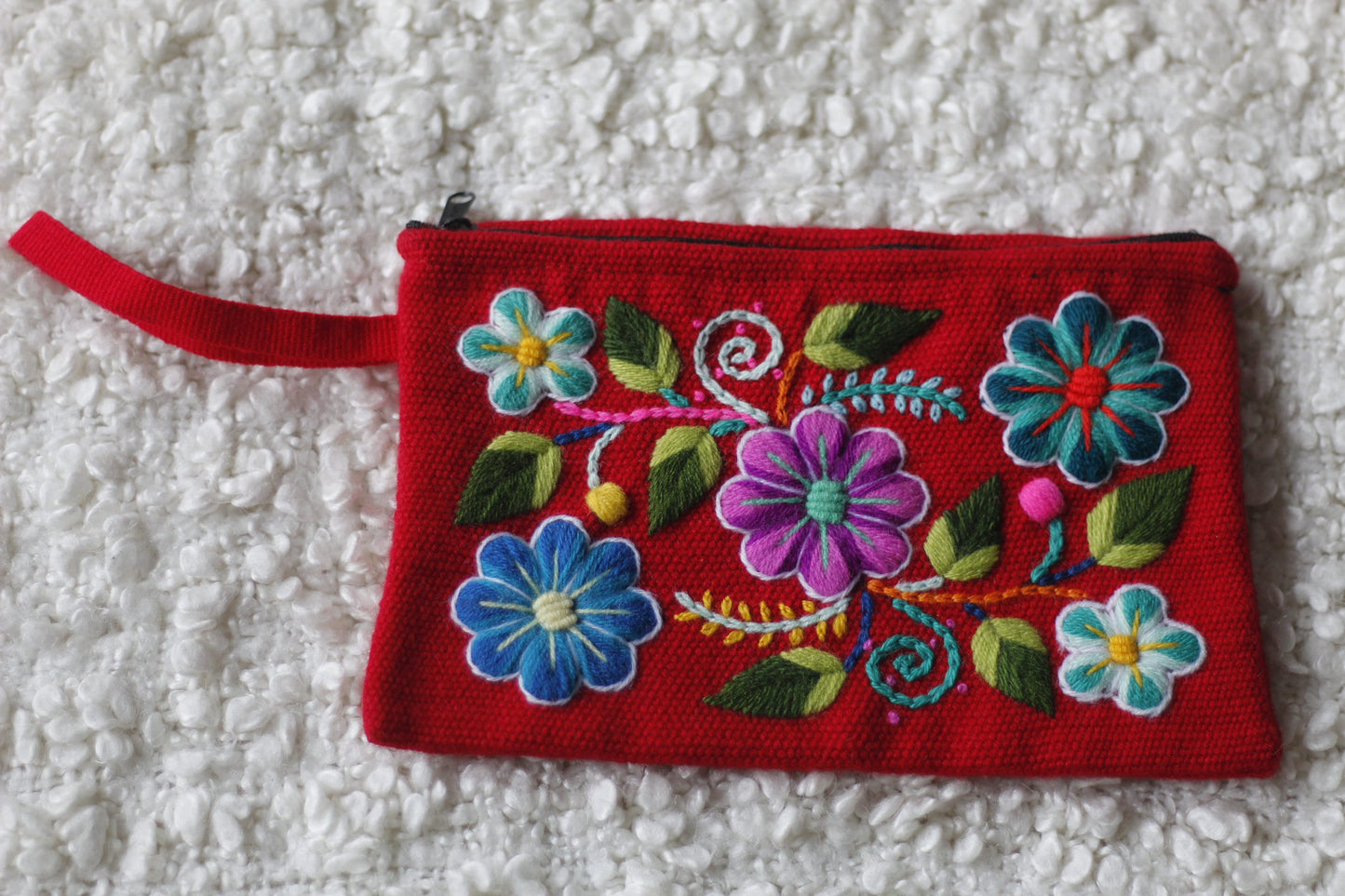 Bestickter Kulturbeutel - Bunte Blumen - Sacred Weavings