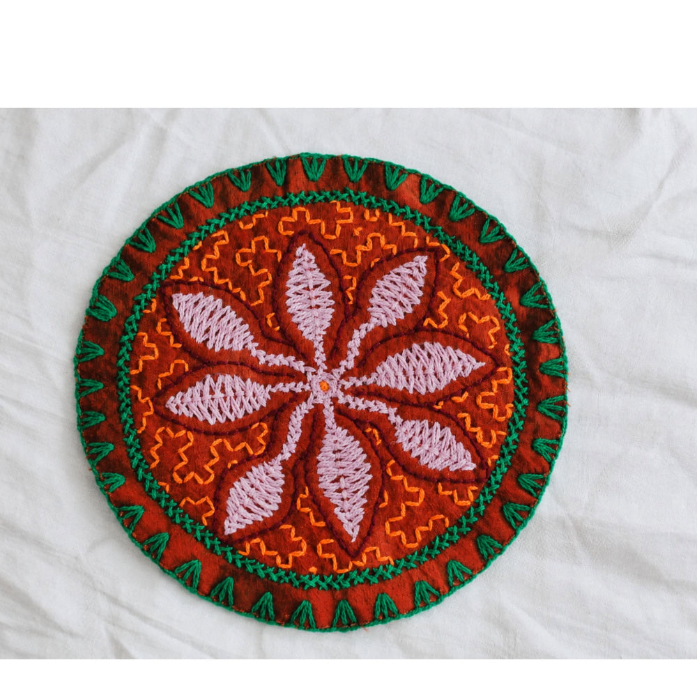 Shipibo patch - 13cm Diameter - Green Power 
