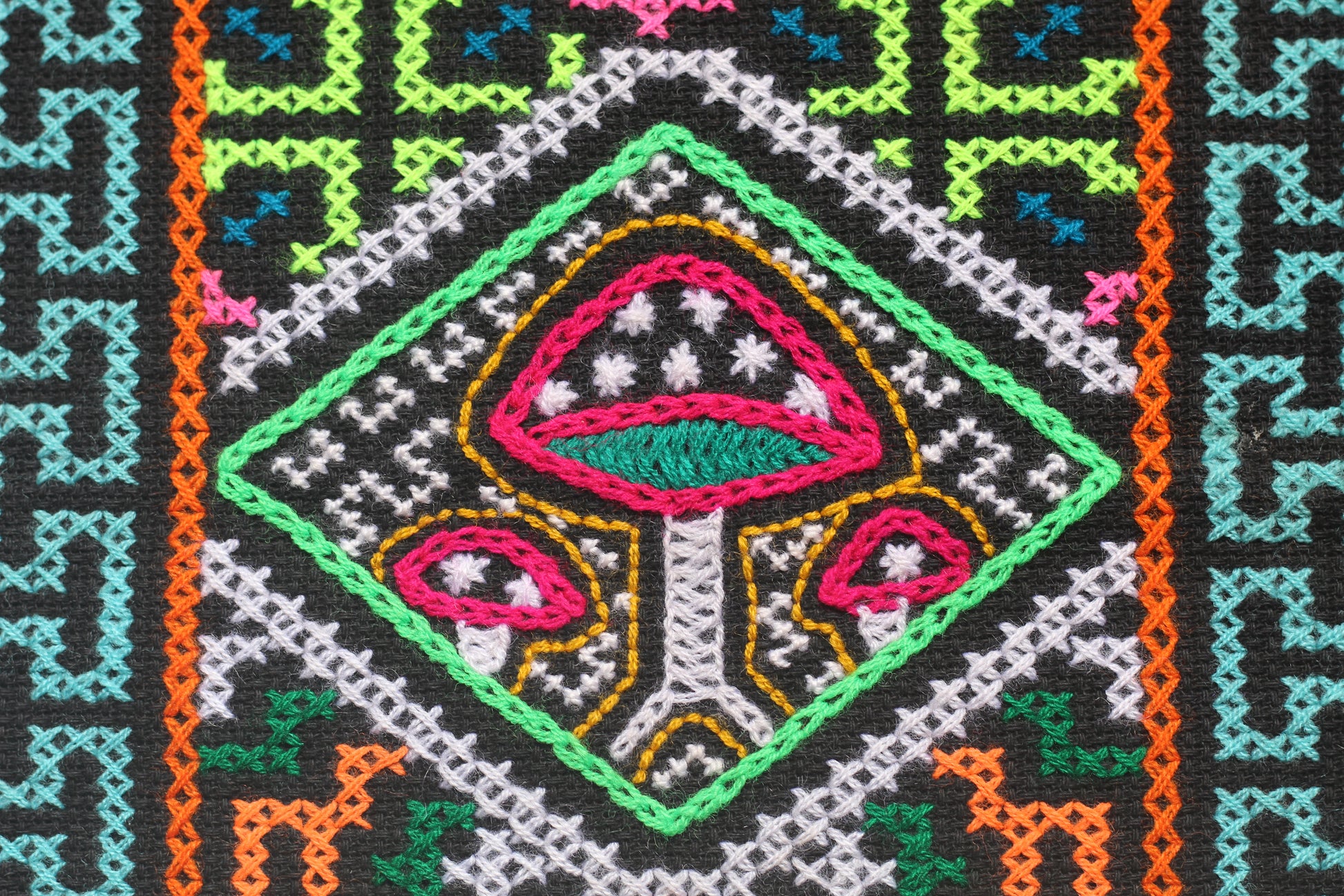 Medizin Pilz - Shipibo Altartuch , 33x34cm- Schamanisches Tuch - Silvia Ricopa - Sacred Weavings 