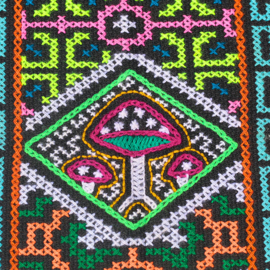 Medizin Pilz - Shipibo Altartuch , 33x34cm- Schamanisches Tuch - Silvia Ricopa - Sacred Weavings 