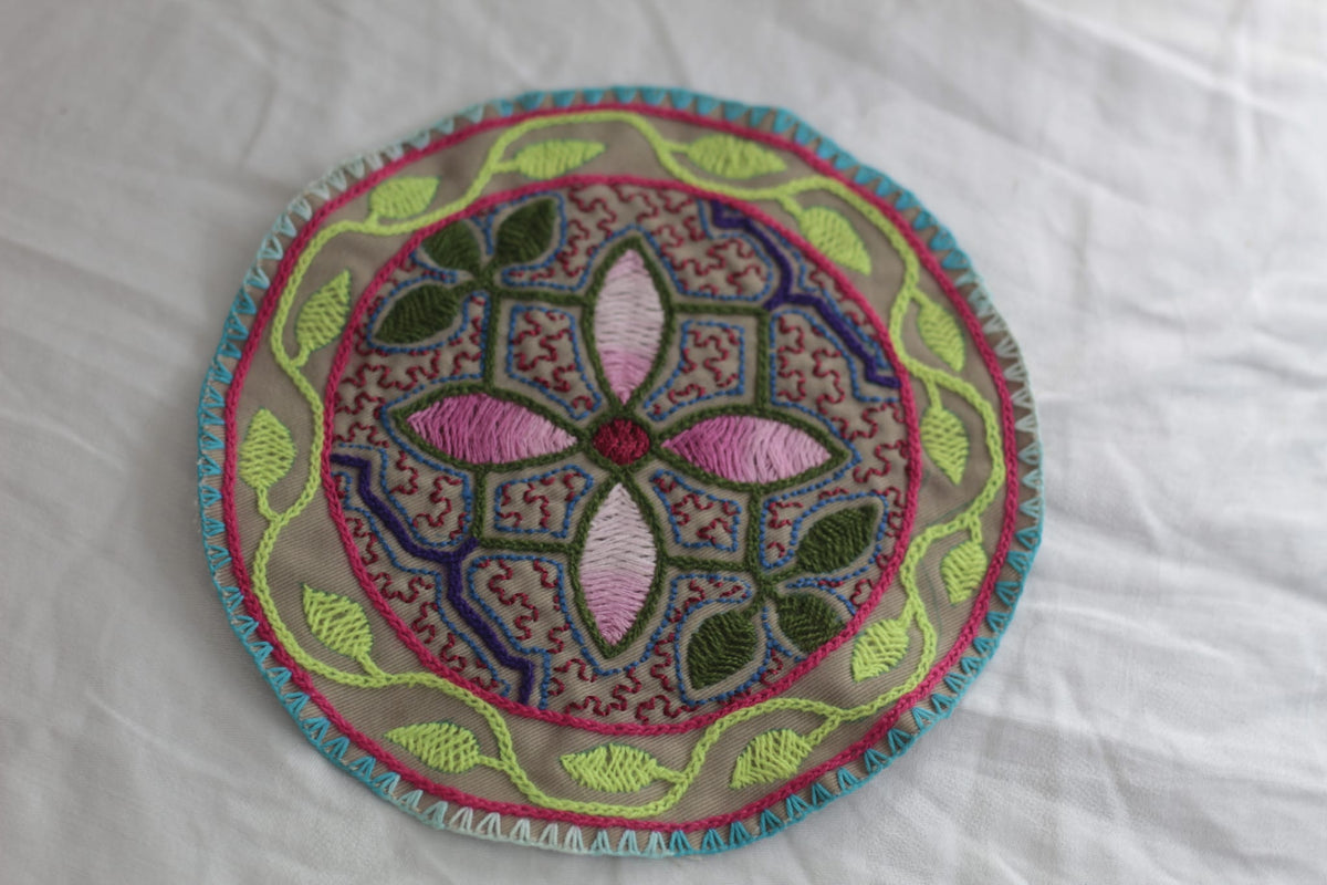 Shipibo Aufnäher - 15.5cm Diameter - Plantas sagradas