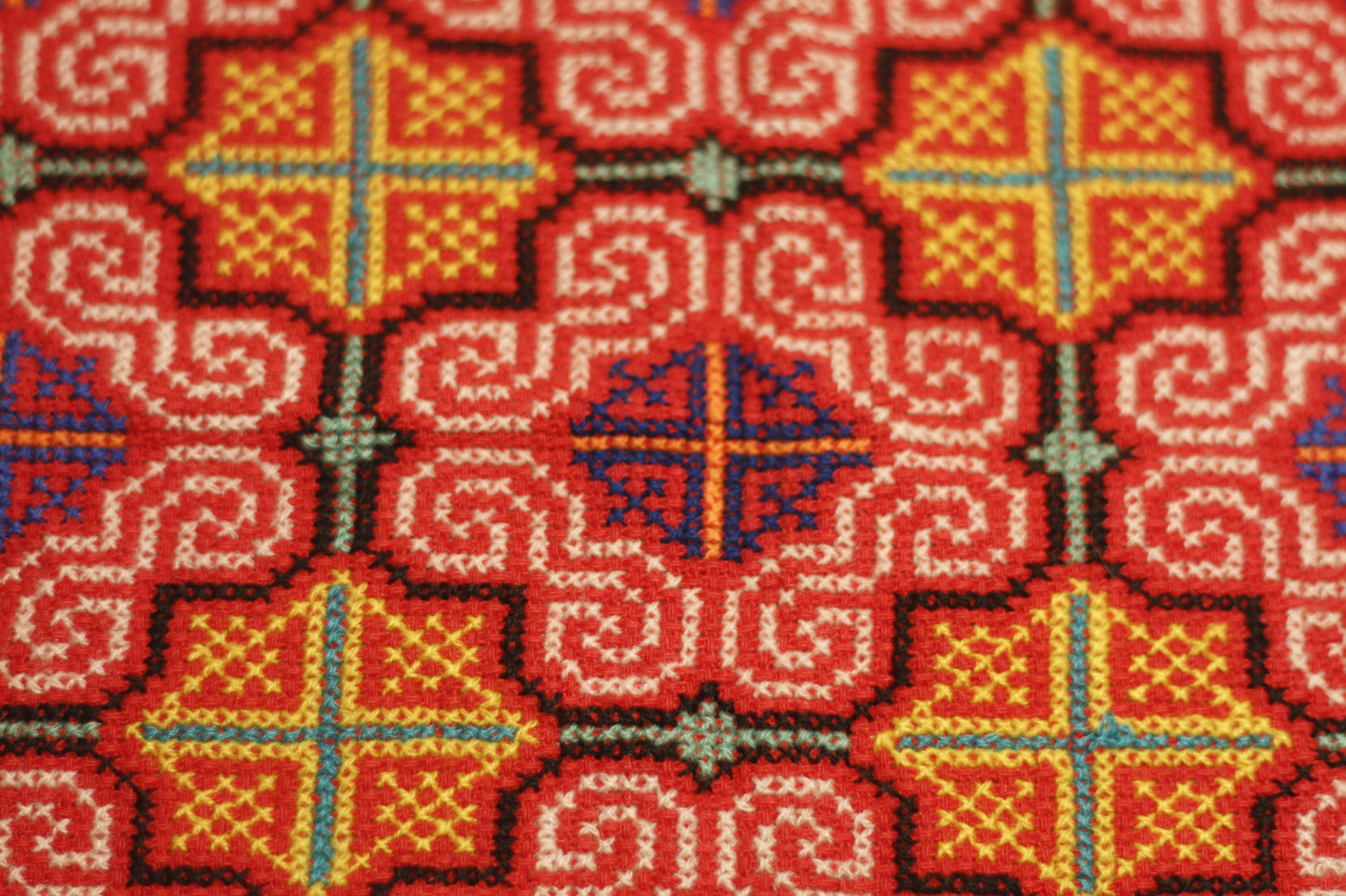 Shipibo Altar Tuch in Rot, 38x35cm - Sacred Weavings 